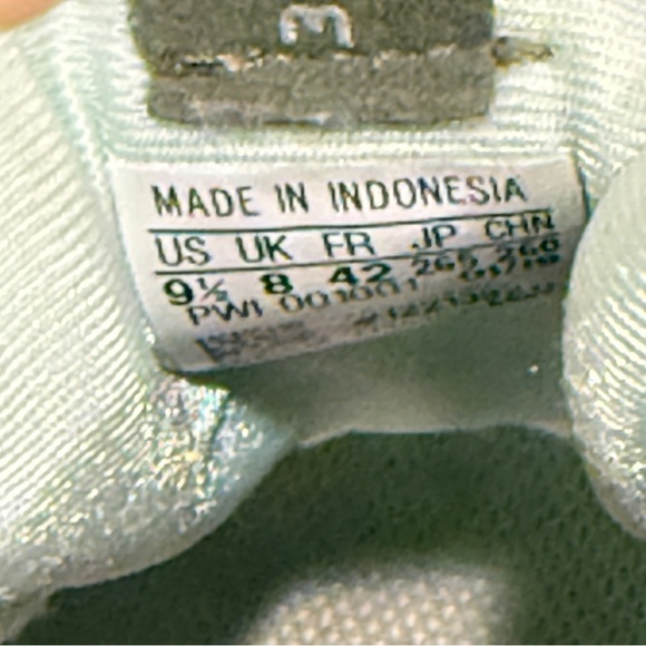 adidas gazelle silver green womens Shoes adidas Edgebounce W BC1049  Reliveshop